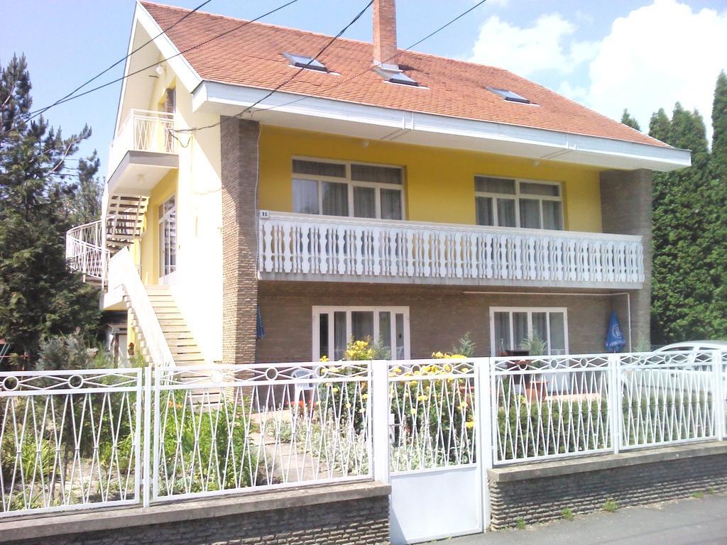 Napfeny Apartment Keszthely Eksteriør billede