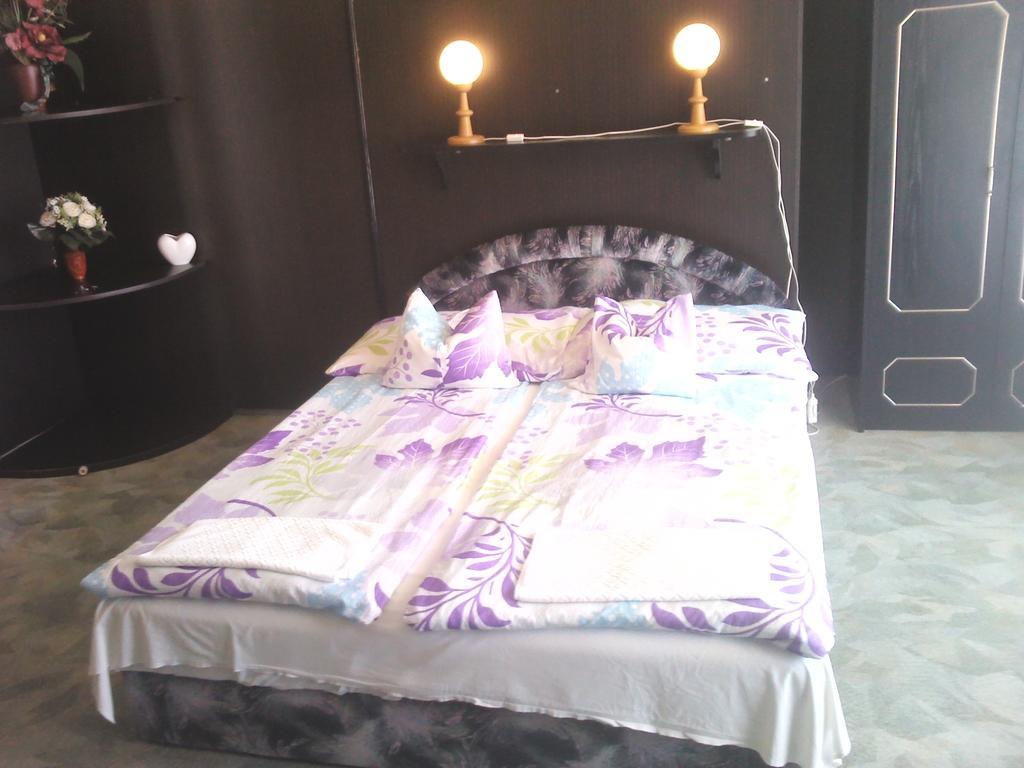 Napfeny Apartment Keszthely Værelse billede